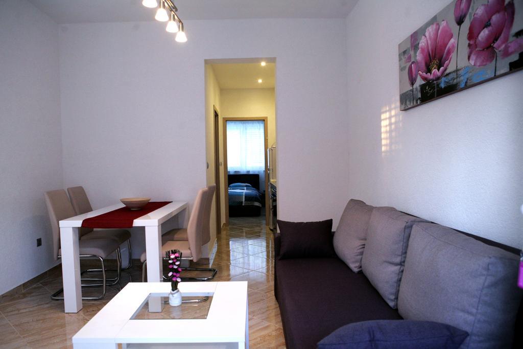 Porta Anna Apartments ميدولين المظهر الخارجي الصورة