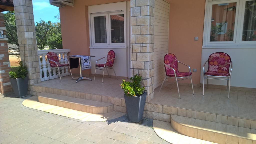 Porta Anna Apartments ميدولين المظهر الخارجي الصورة